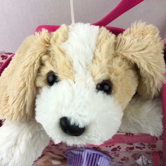 Not available!Pretty puppy and carrier - Picture 2 of 4